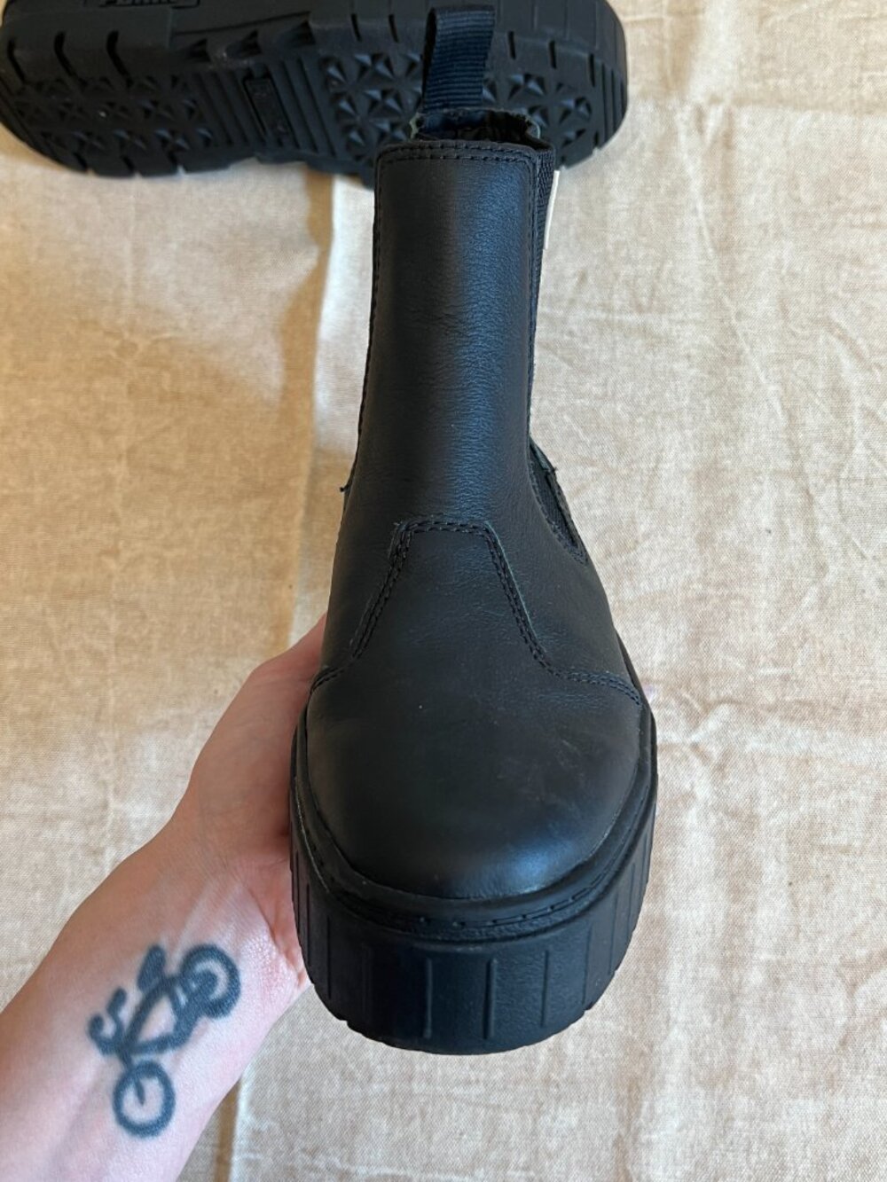 Puma black chelsea boots - Picture 6 of 8